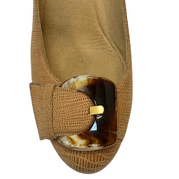 Stuart Weitzman Sz 6.5 Tan Leather Bucalina Tortoiseshell Buckle Round Toe Wedge - Picture 3 of 7